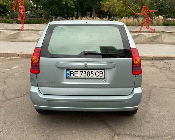 Сірий Міцубісі Спейс Стар, об'ємом двигуна 1.83 л та пробігом 141 тис. км за 4700 $, фото 3 на Automoto.ua