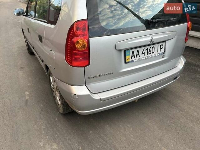 Сірий Міцубісі Спейс Стар, об'ємом двигуна 1.6 л та пробігом 253 тис. км за 4000 $, фото 2 на Automoto.ua