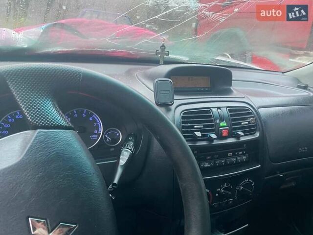 Серый Мицубиси Спейс Стар, объемом двигателя 1.6 л и пробегом 151 тыс. км за 2300 $, фото 10 на Automoto.ua