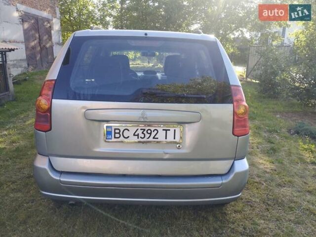 Сірий Міцубісі Спейс Стар, об'ємом двигуна 1.58 л та пробігом 246 тис. км за 2800 $, фото 17 на Automoto.ua