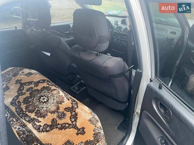 Серый Мицубиси Спейс Стар, объемом двигателя 1.6 л и пробегом 151 тыс. км за 2300 $, фото 14 на Automoto.ua