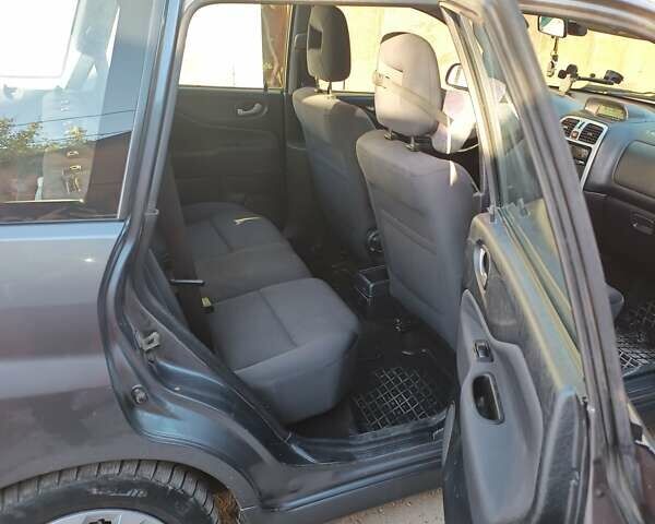 Сірий Міцубісі Спейс Стар, об'ємом двигуна 1.6 л та пробігом 227 тис. км за 3200 $, фото 1 на Automoto.ua