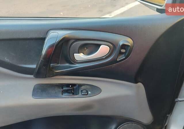 Серый Мицубиси Спейс Стар, объемом двигателя 1.3 л и пробегом 210 тыс. км за 2999 $, фото 15 на Automoto.ua