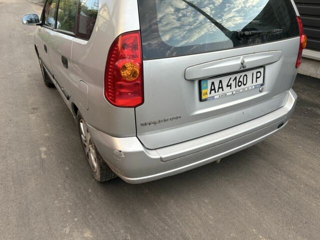 Сірий Міцубісі Спейс Стар, об'ємом двигуна 1.6 л та пробігом 253 тис. км за 4000 $, фото 3 на Automoto.ua