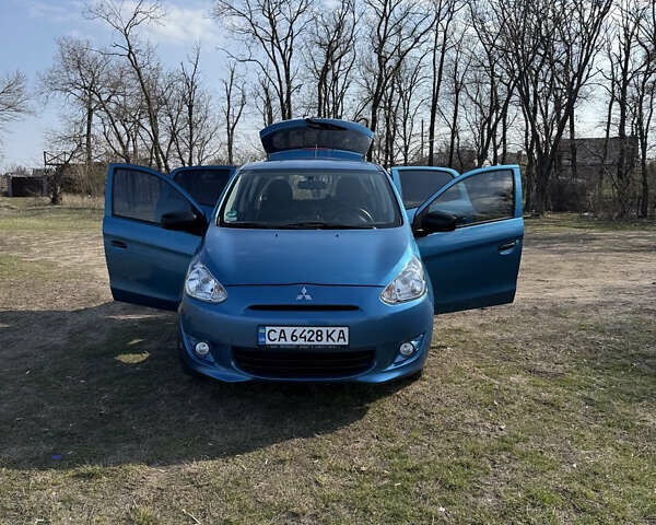 Синій Міцубісі Спейс Стар, об'ємом двигуна 1 л та пробігом 120 тис. км за 6850 $, фото 10 на Automoto.ua