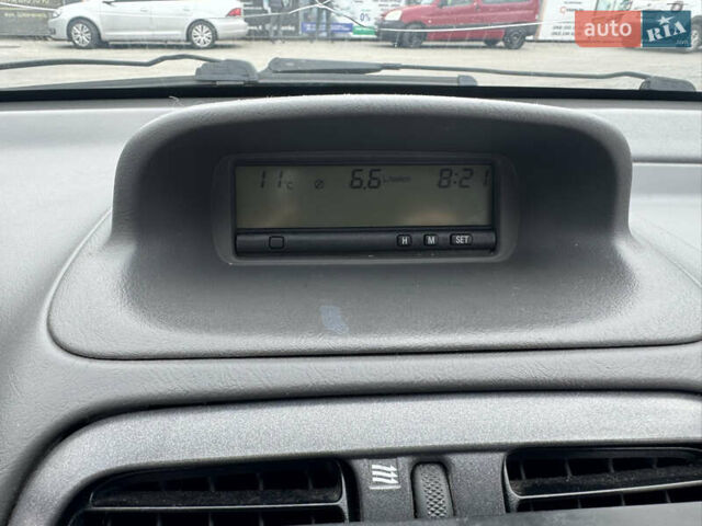 Синий Мицубиси Спейс Стар, объемом двигателя 1.9 л и пробегом 325 тыс. км за 2999 $, фото 17 на Automoto.ua