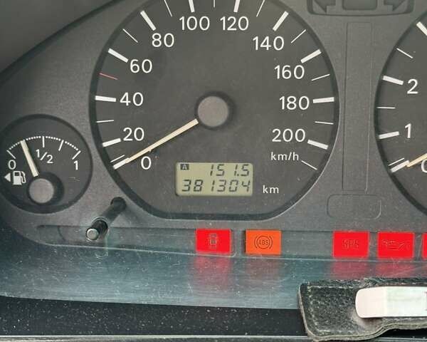 Синий Мицубиси Спейс Стар, объемом двигателя 1.58 л и пробегом 381 тыс. км за 2600 $, фото 4 на Automoto.ua