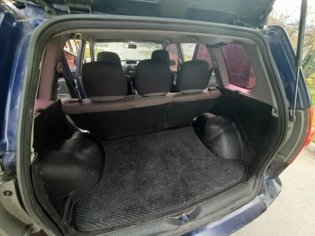 Синий Мицубиси Спейс Стар, объемом двигателя 1.6 л и пробегом 260 тыс. км за 2700 $, фото 5 на Automoto.ua