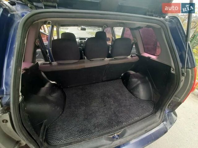 Синий Мицубиси Спейс Стар, объемом двигателя 1.6 л и пробегом 260 тыс. км за 2700 $, фото 4 на Automoto.ua