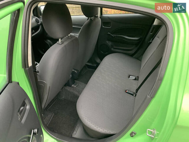 Зелений Міцубісі Спейс Стар, об'ємом двигуна 1 л та пробігом 224 тис. км за 5900 $, фото 13 на Automoto.ua