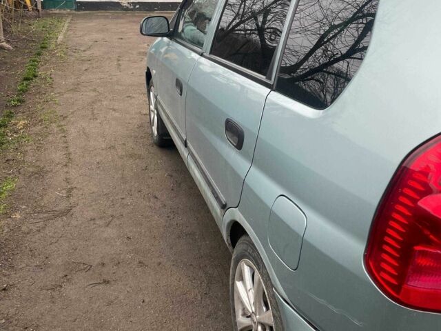 Зелений Міцубісі Спейс Стар, об'ємом двигуна 1.6 л та пробігом 310 тис. км за 2700 $, фото 2 на Automoto.ua