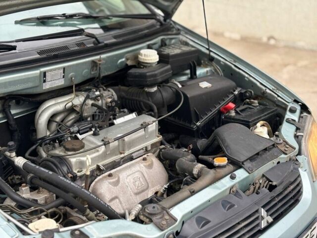 Зелений Міцубісі Спейс Стар, об'ємом двигуна 1.6 л та пробігом 300 тис. км за 1550 $, фото 7 на Automoto.ua