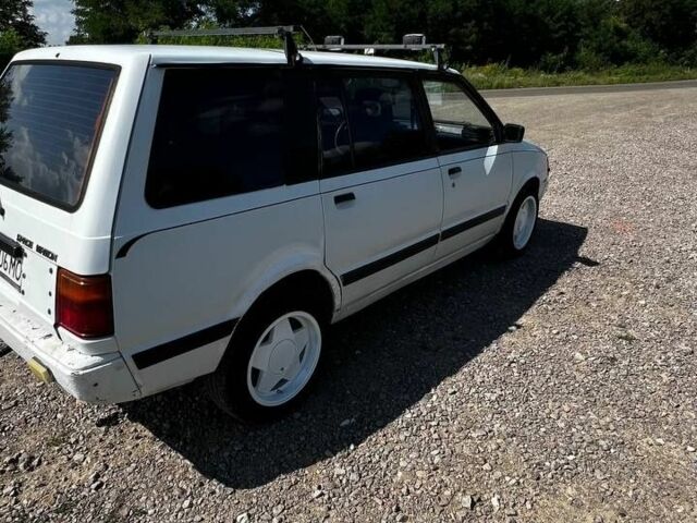 Білий Міцубісі Спейс Вагон, об'ємом двигуна 2 л та пробігом 260 тис. км за 1000 $, фото 2 на Automoto.ua