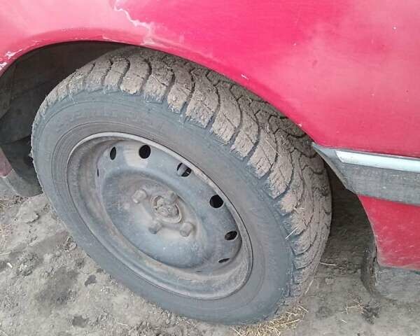 Красный Мицубиси Спейс Вагон, объемом двигателя 1.8 л и пробегом 334 тыс. км за 1350 $, фото 10 на Automoto.ua