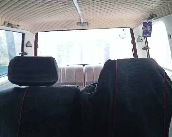 Красный Мицубиси Спейс Вагон, объемом двигателя 1.8 л и пробегом 334 тыс. км за 1350 $, фото 7 на Automoto.ua