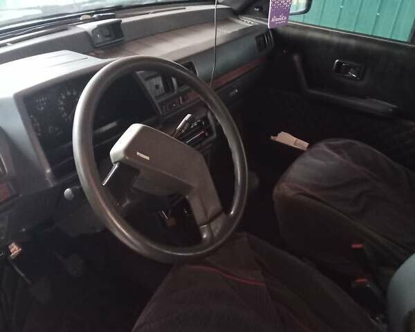 Красный Мицубиси Спейс Вагон, объемом двигателя 1.8 л и пробегом 334 тыс. км за 1350 $, фото 4 на Automoto.ua