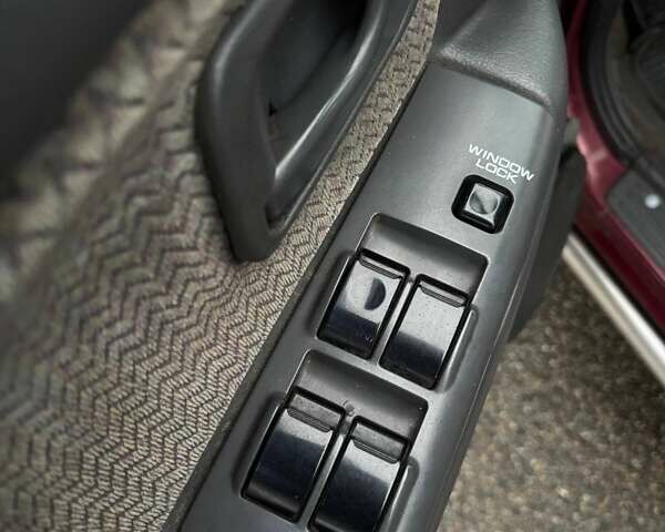 Красный Мицубиси Спейс Вагон, объемом двигателя 2 л и пробегом 480 тыс. км за 3500 $, фото 14 на Automoto.ua