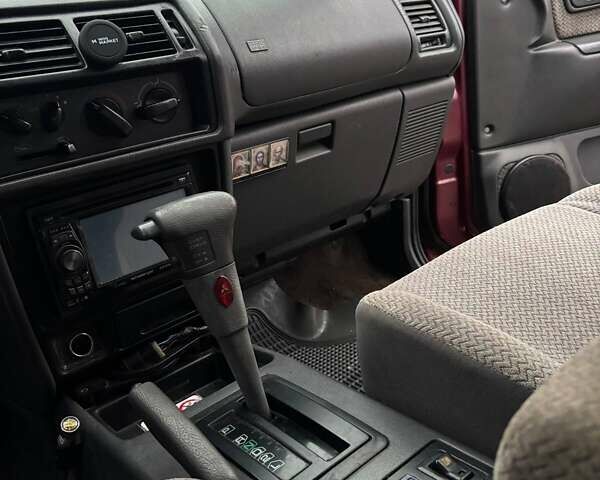 Красный Мицубиси Спейс Вагон, объемом двигателя 2 л и пробегом 480 тыс. км за 3500 $, фото 16 на Automoto.ua