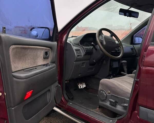 Красный Мицубиси Спейс Вагон, объемом двигателя 2 л и пробегом 480 тыс. км за 3500 $, фото 13 на Automoto.ua