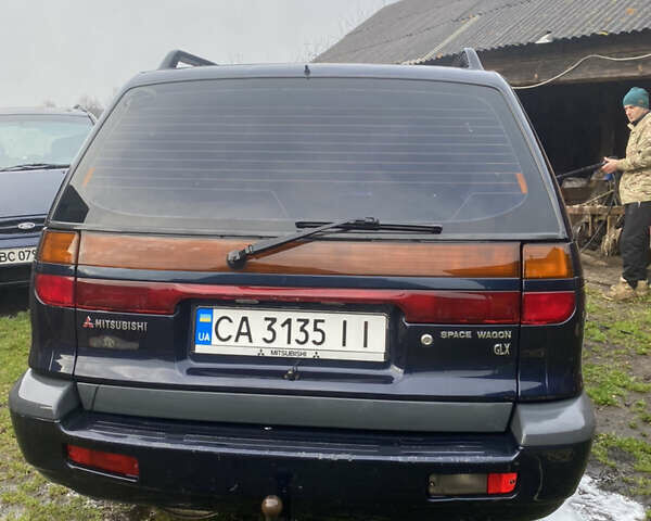 Міцубісі Спейс Вагон, об'ємом двигуна 2 л та пробігом 333 тис. км за 1700 $, фото 4 на Automoto.ua