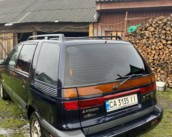 Міцубісі Спейс Вагон, об'ємом двигуна 2 л та пробігом 333 тис. км за 1700 $, фото 1 на Automoto.ua