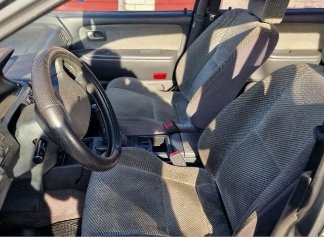 Сірий Міцубісі Спейс Вагон, об'ємом двигуна 1.8 л та пробігом 410 тис. км за 2000 $, фото 22 на Automoto.ua