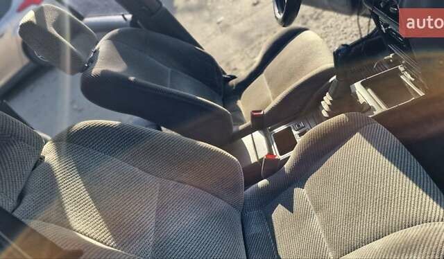 Серый Мицубиси Спейс Вагон, объемом двигателя 1.8 л и пробегом 410 тыс. км за 2000 $, фото 9 на Automoto.ua