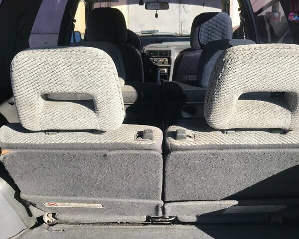 Мицубиси Спейс Вагон 1992 в Одессе на Automoto.ua Серый Мицубиси Спейс Вагон, объемом двигателя 1.8 л и пробегом 449 тыс. км за 2200 $, фото 12 на Automoto.ua