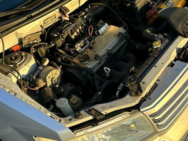 Серый Мицубиси Спейс Вагон, объемом двигателя 2 л и пробегом 394 тыс. км за 4500 $, фото 8 на Automoto.ua