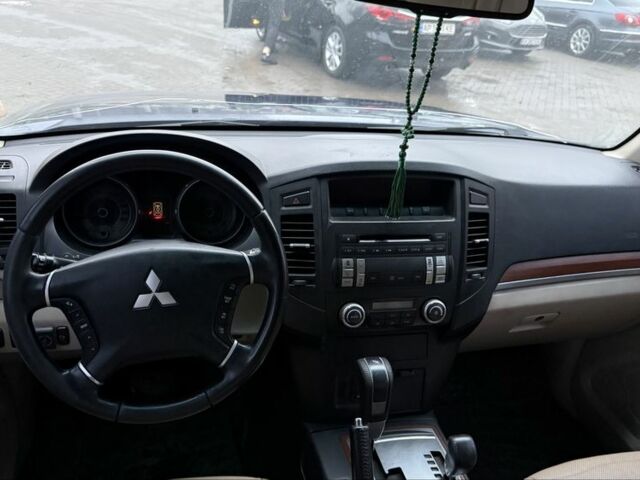 Синій Міцубісі Спейс Вагон, об'ємом двигуна 3 л та пробігом 800 тис. км за 7800 $, фото 7 на Automoto.ua