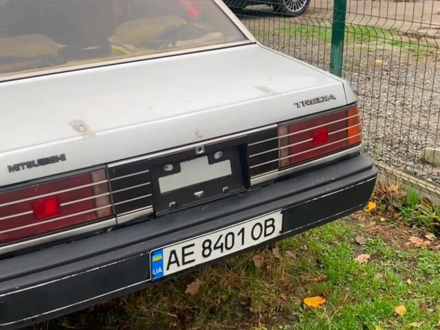 Серый Мицубиси Тредиа, объемом двигателя 0 л и пробегом 1 тыс. км за 284 $, фото 4 на Automoto.ua