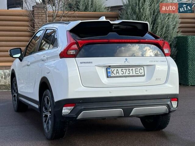 Белый Мицубиси Eclipse Cross, объемом двигателя 1.5 л и пробегом 67 тыс. км за 14400 $, фото 24 на Automoto.ua