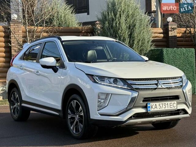 Белый Мицубиси Eclipse Cross, объемом двигателя 1.5 л и пробегом 67 тыс. км за 14400 $, фото 12 на Automoto.ua