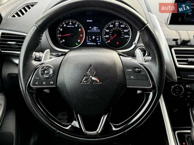 Белый Мицубиси Eclipse Cross, объемом двигателя 1.5 л и пробегом 67 тыс. км за 14400 $, фото 62 на Automoto.ua