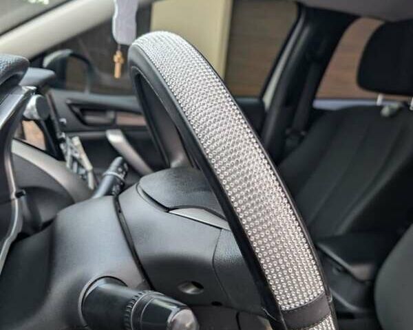 Білий Міцубісі Eclipse Cross, об'ємом двигуна 1.5 л та пробігом 140 тис. км за 14000 $, фото 14 на Automoto.ua