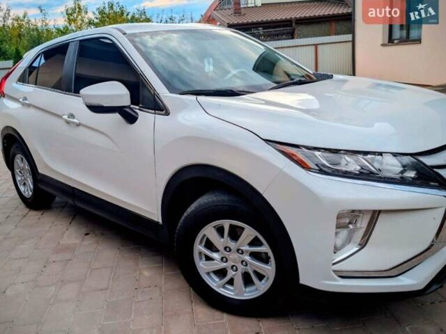 Білий Міцубісі Eclipse Cross, об'ємом двигуна 1.5 л та пробігом 140 тис. км за 14000 $, фото 17 на Automoto.ua