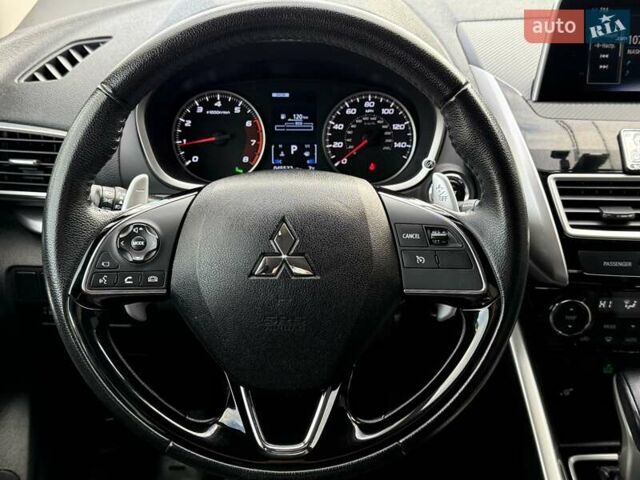 Белый Мицубиси Eclipse Cross, объемом двигателя 1.5 л и пробегом 67 тыс. км за 14400 $, фото 61 на Automoto.ua