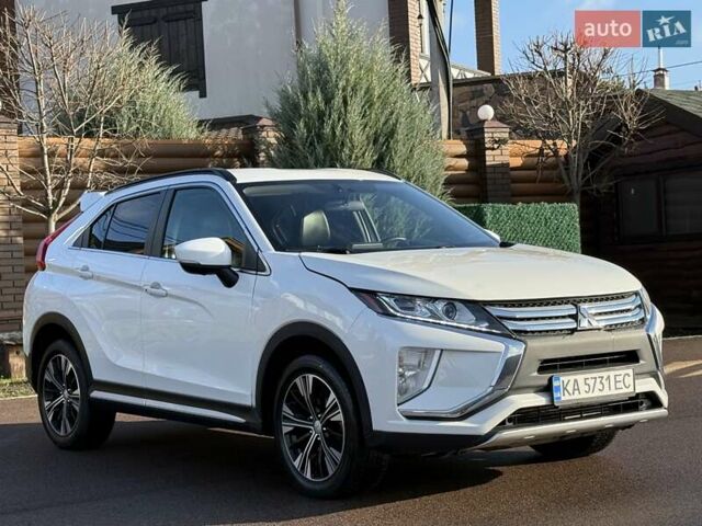 Белый Мицубиси Eclipse Cross, объемом двигателя 1.5 л и пробегом 67 тыс. км за 14400 $, фото 14 на Automoto.ua