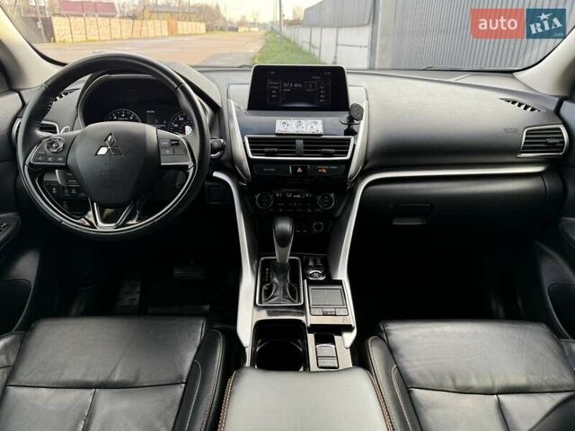 Белый Мицубиси Eclipse Cross, объемом двигателя 1.5 л и пробегом 67 тыс. км за 14400 $, фото 59 на Automoto.ua