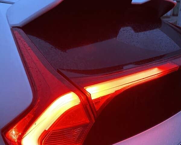 Белый Мицубиси Eclipse Cross, объемом двигателя 1.5 л и пробегом 116 тыс. км за 16600 $, фото 11 на Automoto.ua