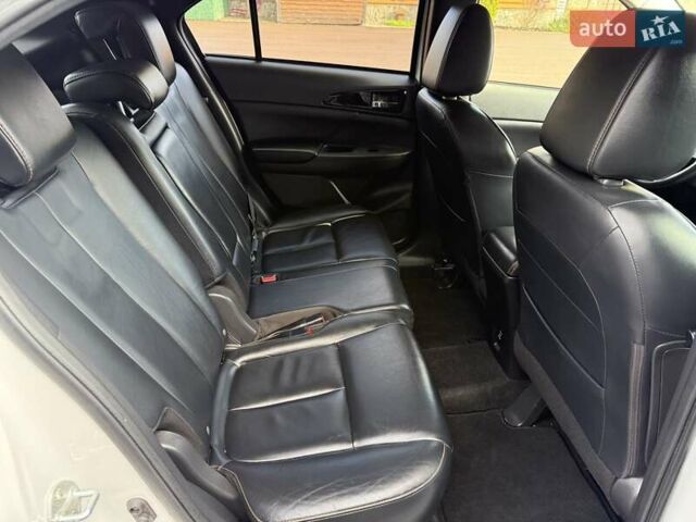 Белый Мицубиси Eclipse Cross, объемом двигателя 1.5 л и пробегом 67 тыс. км за 14400 $, фото 49 на Automoto.ua