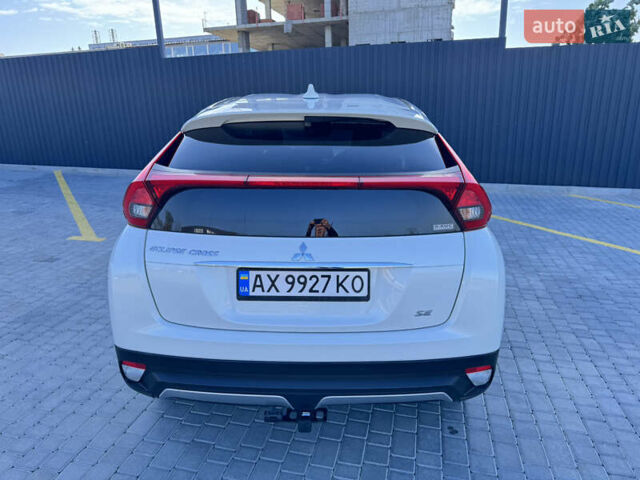 Белый Мицубиси Eclipse Cross, объемом двигателя 1.5 л и пробегом 55 тыс. км за 19300 $, фото 37 на Automoto.ua