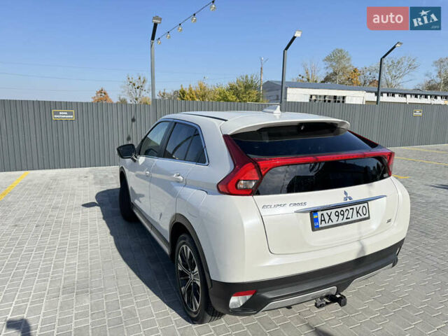 Белый Мицубиси Eclipse Cross, объемом двигателя 1.5 л и пробегом 55 тыс. км за 19300 $, фото 4 на Automoto.ua