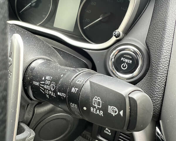 Білий Міцубісі Eclipse Cross, об'ємом двигуна 2.36 л та пробігом 49 тис. км за 30900 $, фото 36 на Automoto.ua