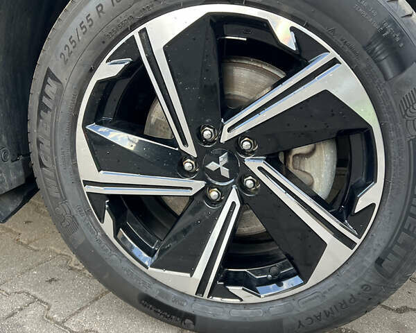 Білий Міцубісі Eclipse Cross, об'ємом двигуна 2.36 л та пробігом 49 тис. км за 30900 $, фото 71 на Automoto.ua