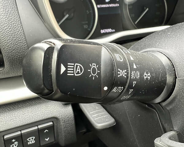 Білий Міцубісі Eclipse Cross, об'ємом двигуна 2.36 л та пробігом 49 тис. км за 30900 $, фото 32 на Automoto.ua