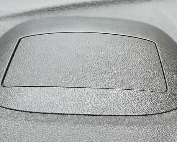 Білий Міцубісі Eclipse Cross, об'ємом двигуна 2.36 л та пробігом 49 тис. км за 30900 $, фото 53 на Automoto.ua