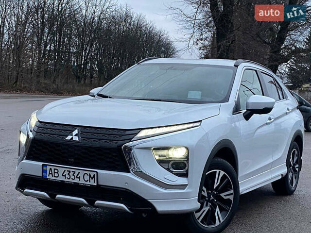 Белый Мицубиси Eclipse Cross, объемом двигателя 1.5 л и пробегом 47 тыс. км за 21200 $, фото 17 на Automoto.ua