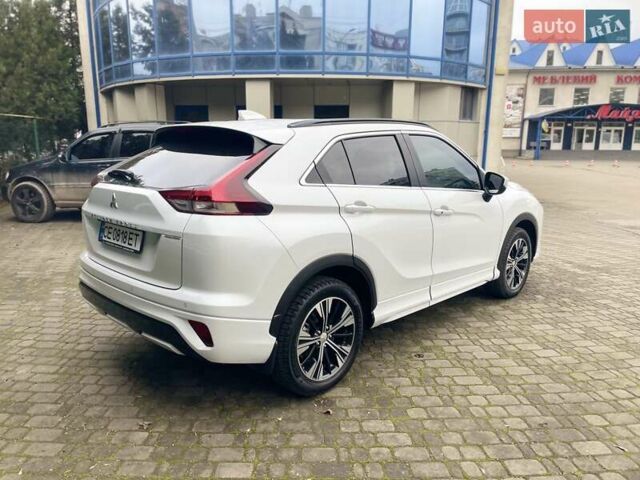 Белый Мицубиси Eclipse Cross, объемом двигателя 2 л и пробегом 43 тыс. км за 22500 $, фото 7 на Automoto.ua