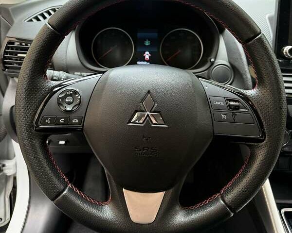 Білий Міцубісі Eclipse Cross, об'ємом двигуна 1.5 л та пробігом 7 тис. км за 21998 $, фото 33 на Automoto.ua